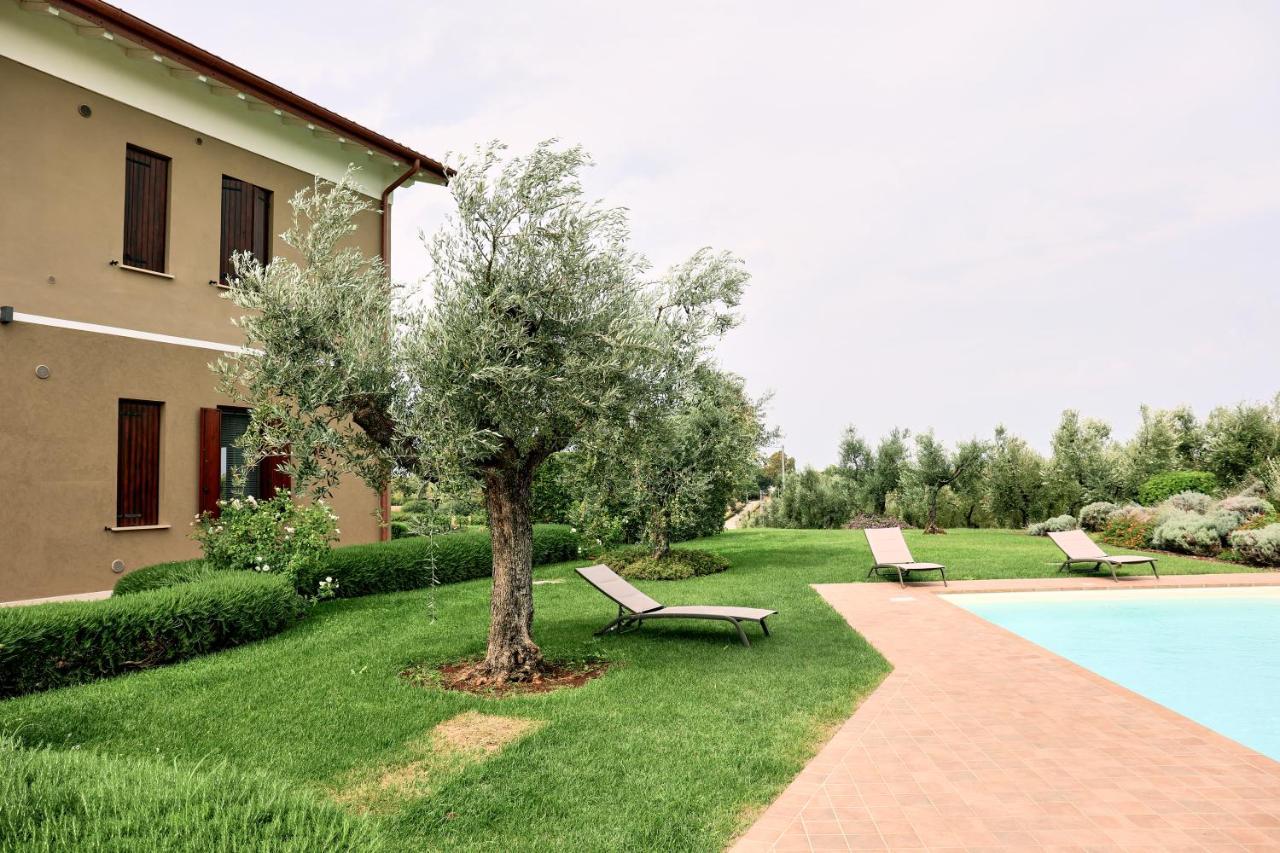 Il Casale Degli Ulivi - Agriturismo - Tenimenti Leone Lanuvio Exterior foto