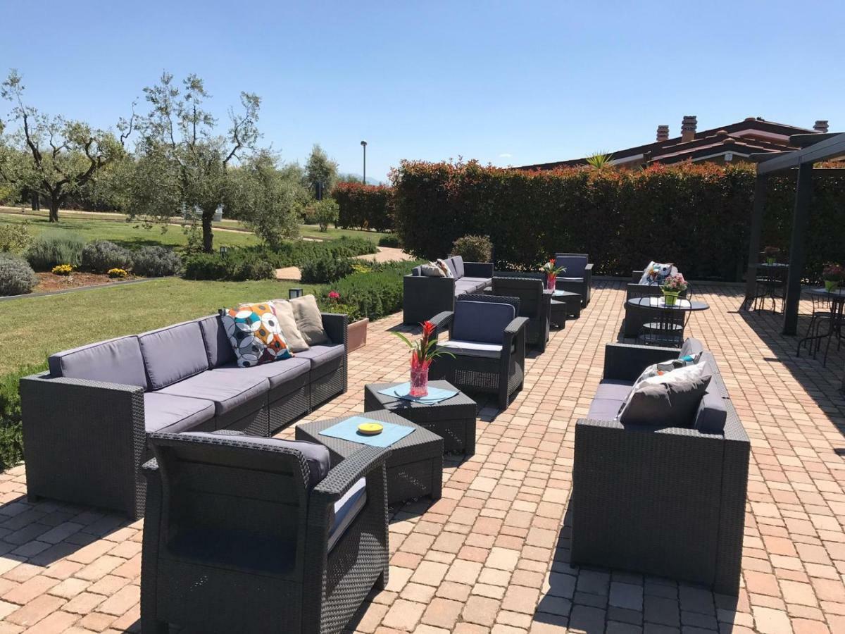 Il Casale Degli Ulivi - Agriturismo - Tenimenti Leone Lanuvio Exterior foto