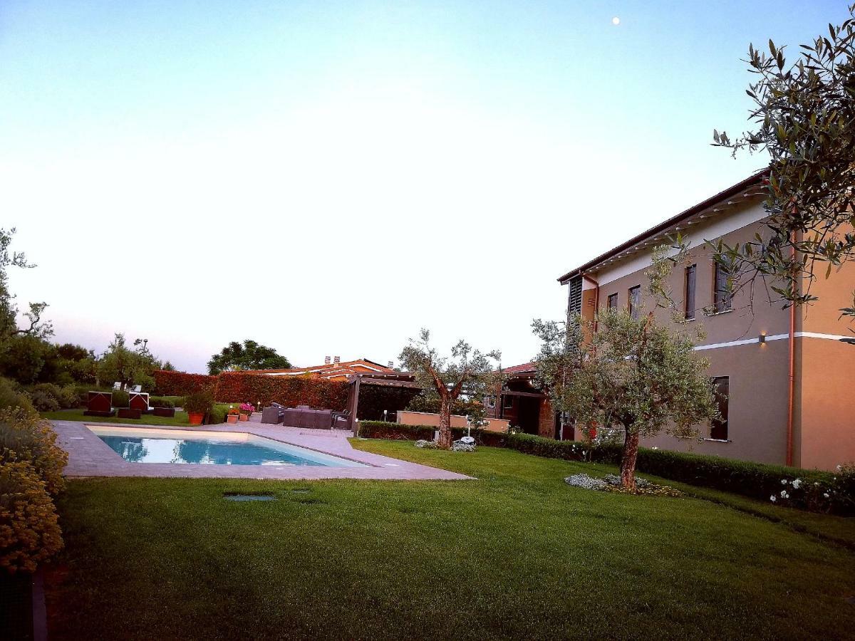 Il Casale Degli Ulivi - Agriturismo - Tenimenti Leone Lanuvio Exterior foto